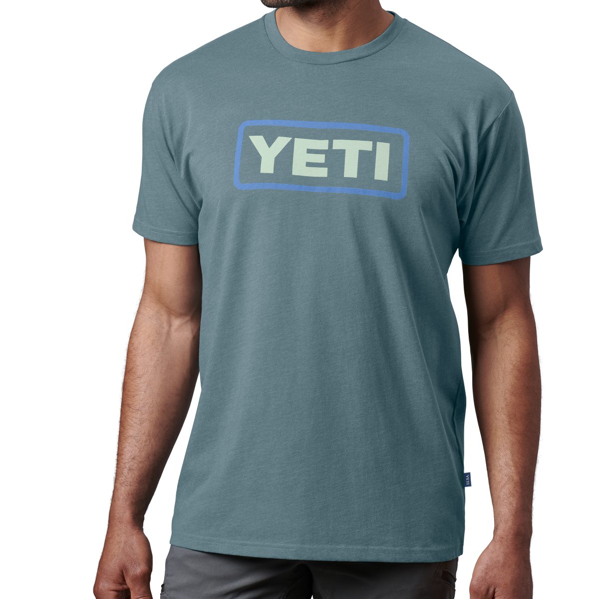 YETI 1H22 M Elevated SST Logo Badge Indigo On Body Front 3026 2400x2400 1