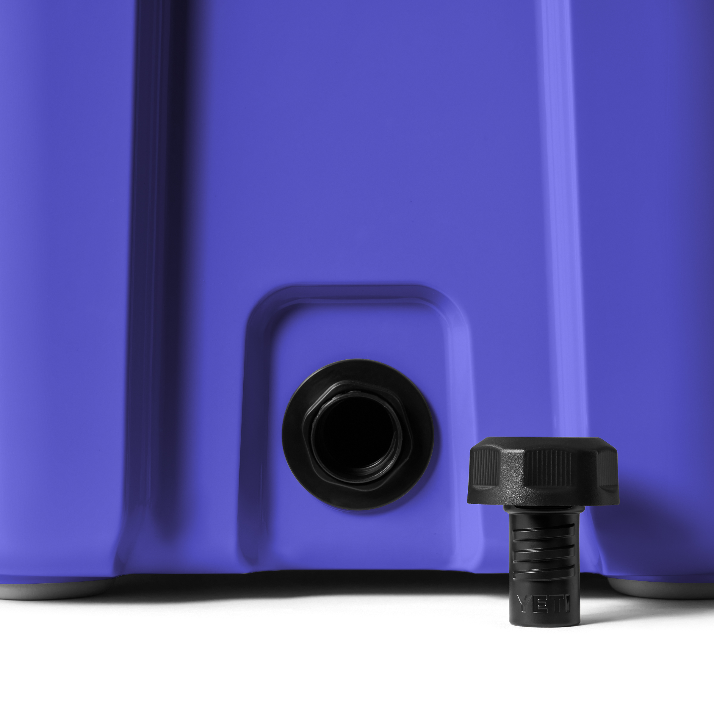 YETI® Roadie 24 (EX-DISPLAY) - Ultra Violet - Image 8