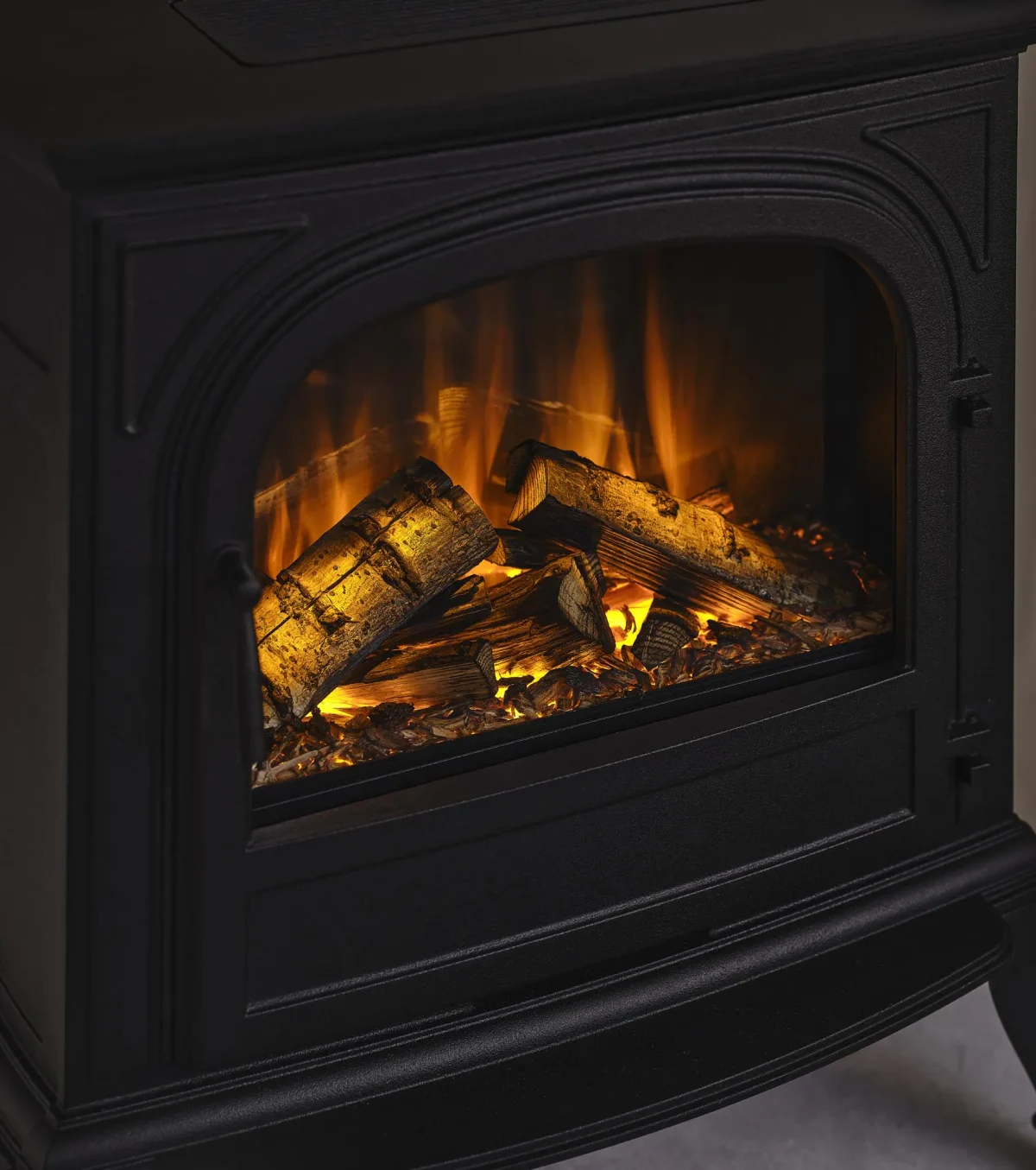 Hinton Stove Roomset 10