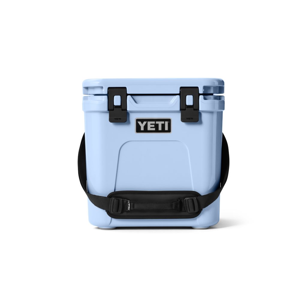 70000003805 10022450001 YETI WHSL studio hard coolers Roadie 24 2.0 Big Sky Blue Front 069 2400x2400